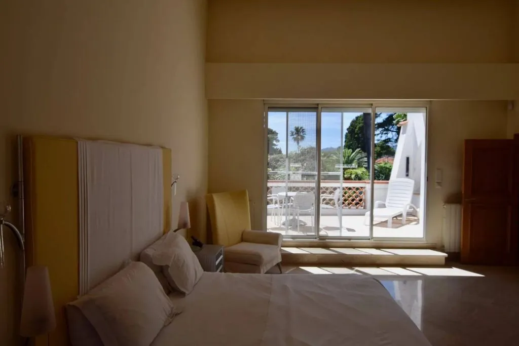 Magamistoad - Luxury Villa with Pool in Antibes