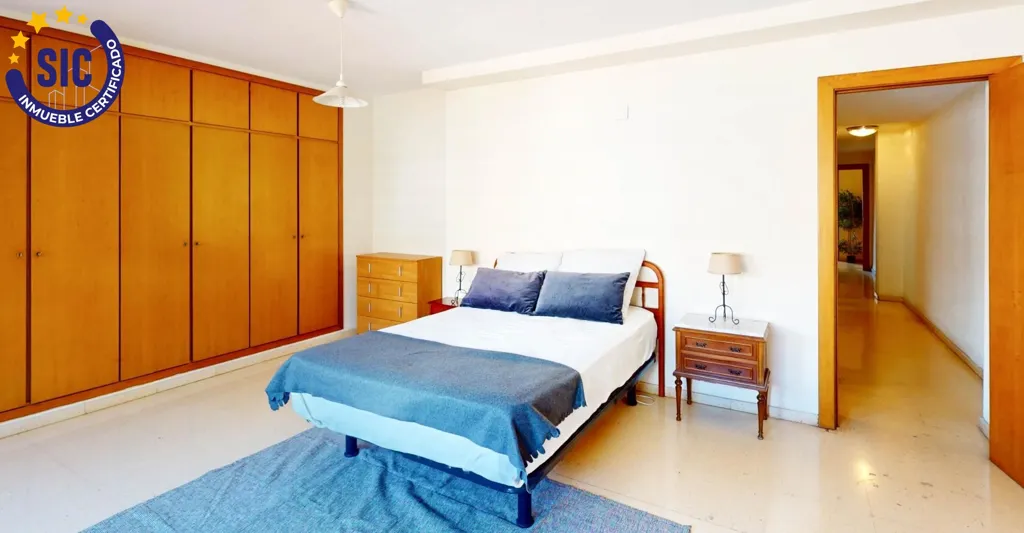 Chambres - Spacious Apartment with River View in Mont-Olivet
