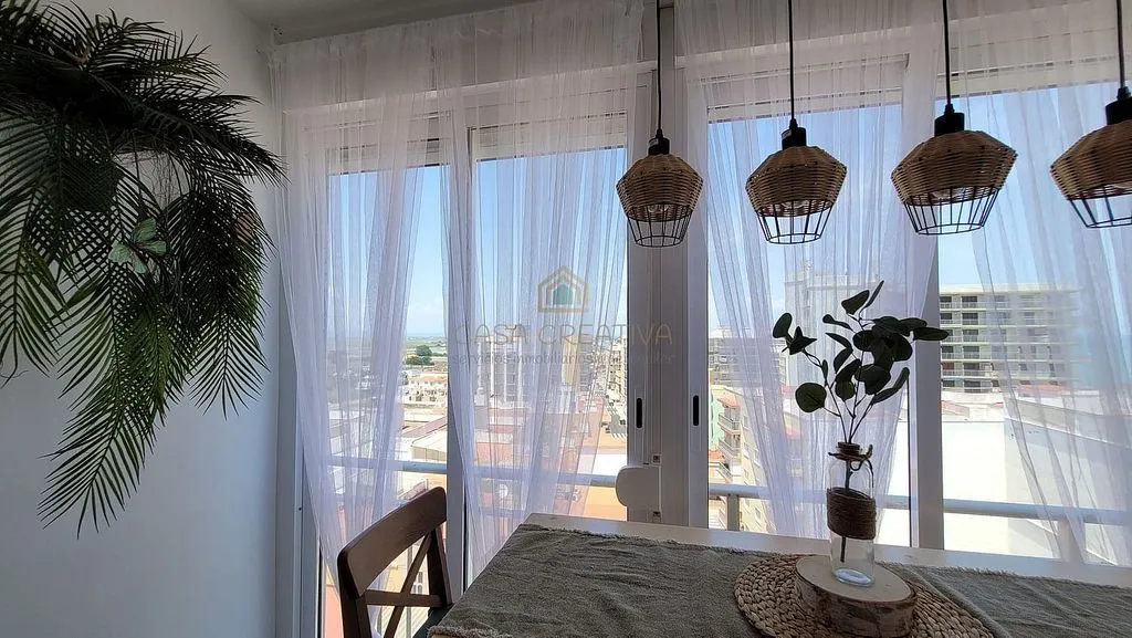 Salle à manger - Loft Studio with Sea Views in Les Palmeretes