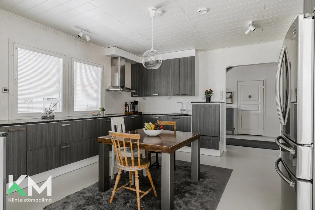 Köök - Spacious Detached House with Garden in Soukkajoki