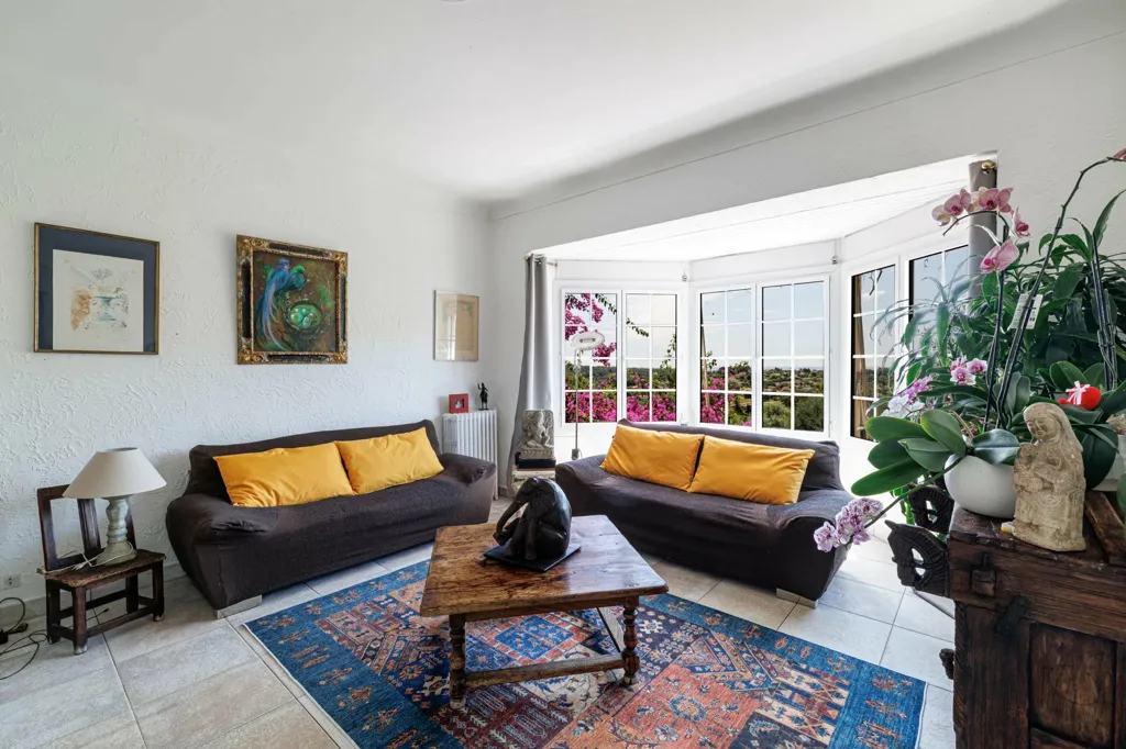 Elutuba - Charming 1920s Villa with Pool in Vence