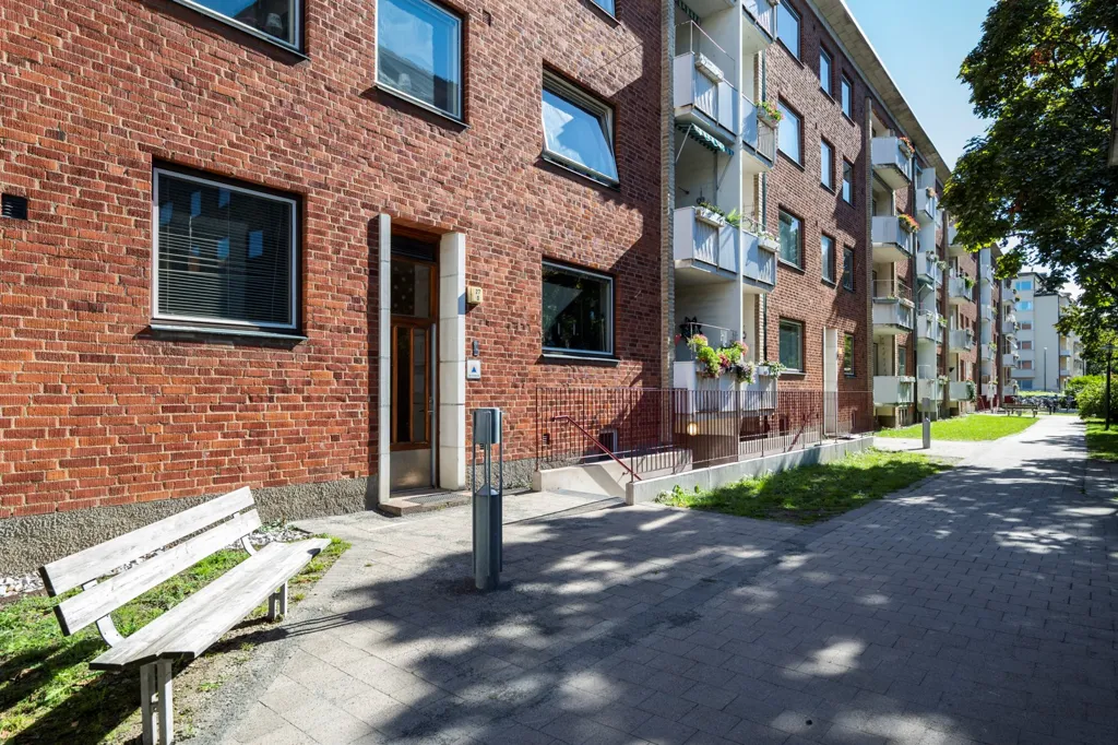 Välivaade - Fifties-Style Flat with Balcony in Malmö