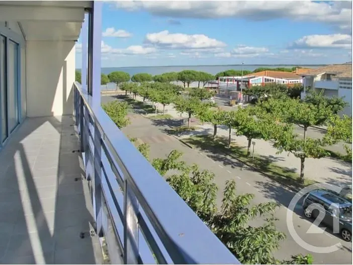 Balcon - Appartement 2 Pièces avec Terrasse à Carcans