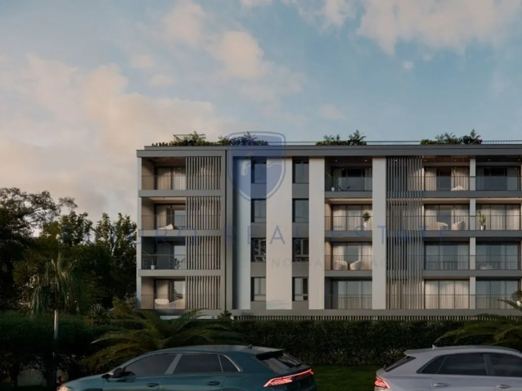 Luxury Flat with Panoramic Pool in Câmara de Lobos
