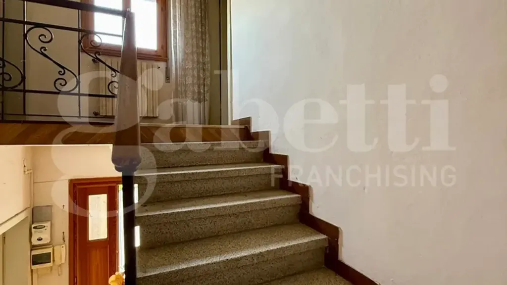 Pièces - Detached House with Edificabile Land in Boara Polesine
