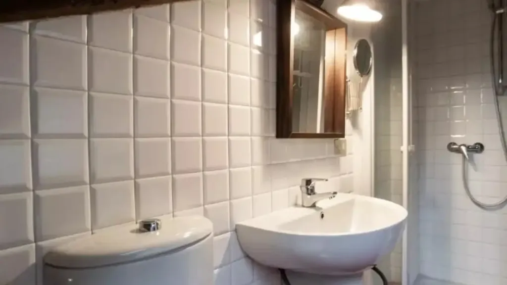 Vannitoad - Mansarded Studio with City View in Milan