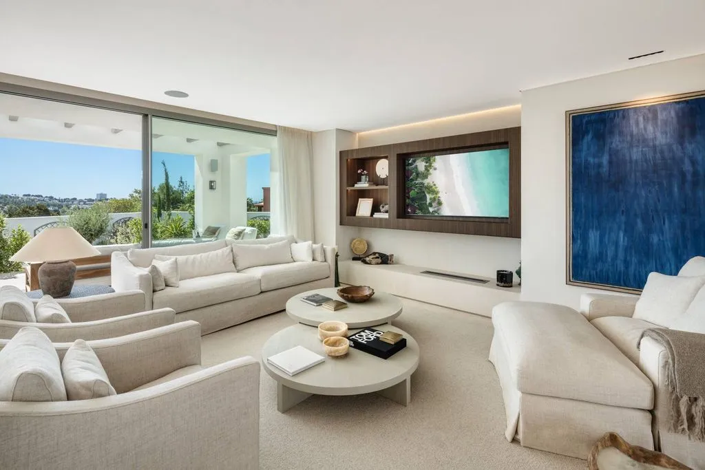 Séjour - Mediterranean Villa with Mountain Views in Marbella