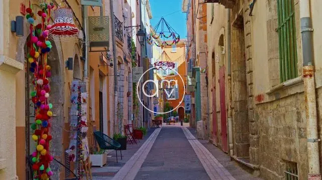 Commercial Space with Climatisation in Hyères