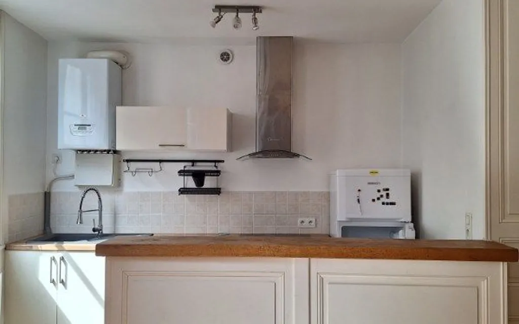 Cucina - City Centre T2 with Courtyard View in Limoges