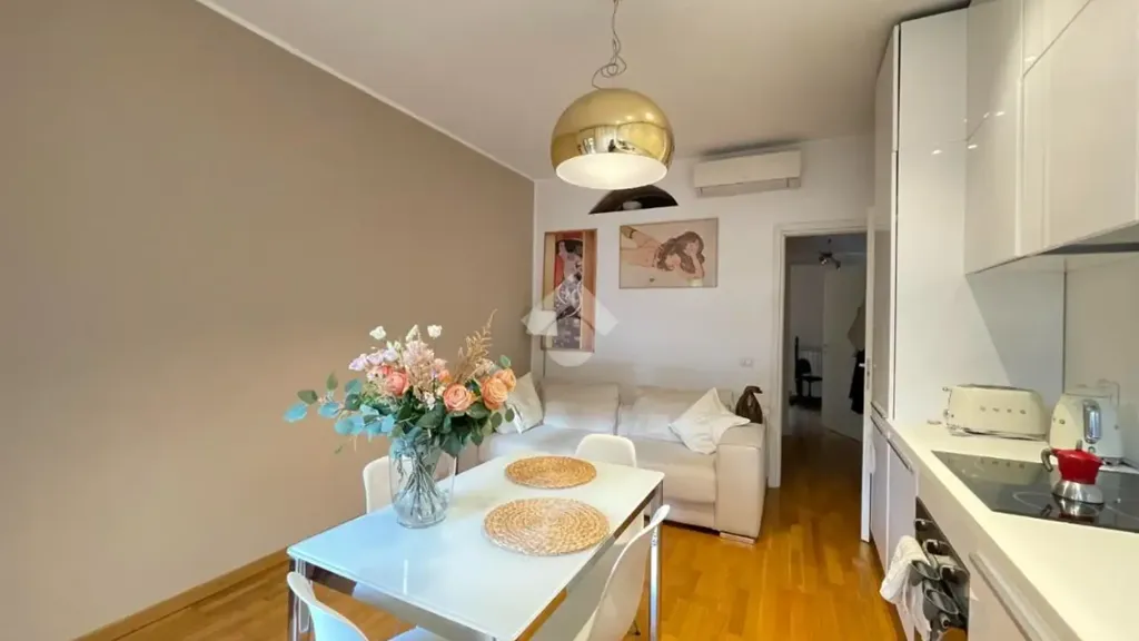 Söögituba - Fully Furnished Flat with Balconies in Milan