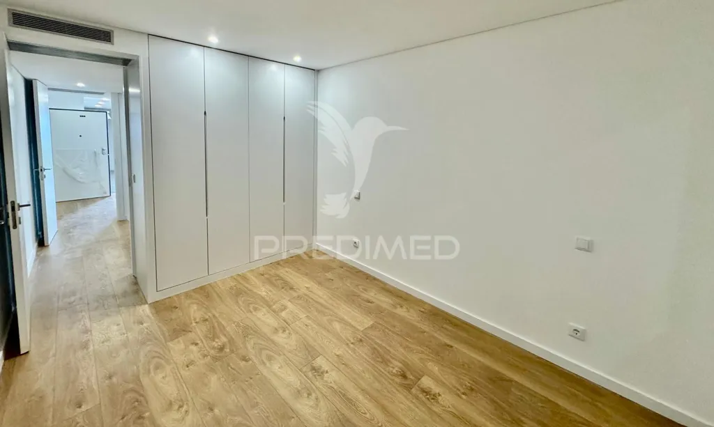 Magamistoad - New T3 Apartment with Two Fronts in Braga