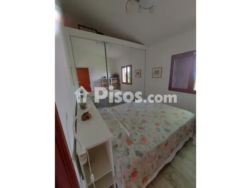 Magamistoad - Bungalow with Pool on Tjaereborg Avenue