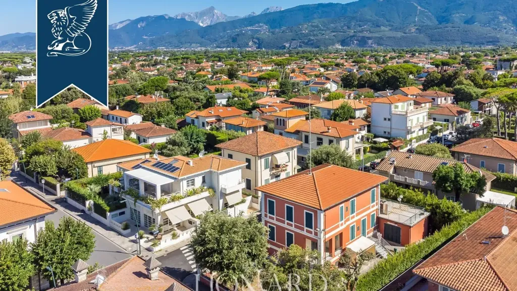 Aerial - Central Villa for Renovation in Forte dei Marmi