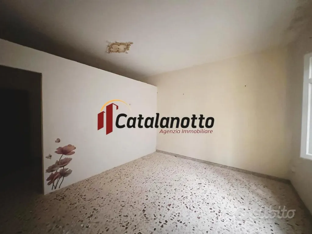 Rooms - Three-Level Apartment in Castelvetrano