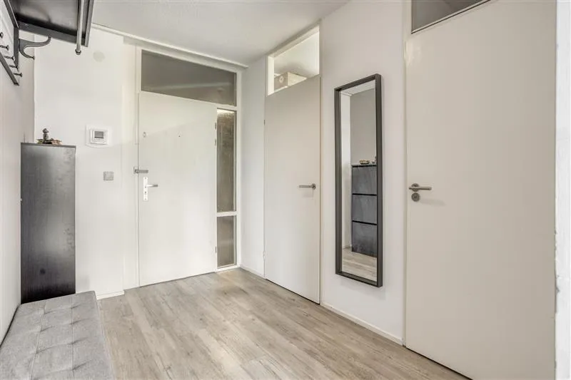 Esik - Spacious Apartment with Balconies in Eindhoven