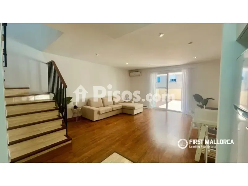 Elutuba - Duplex Apartment with Terrace in El Terreno