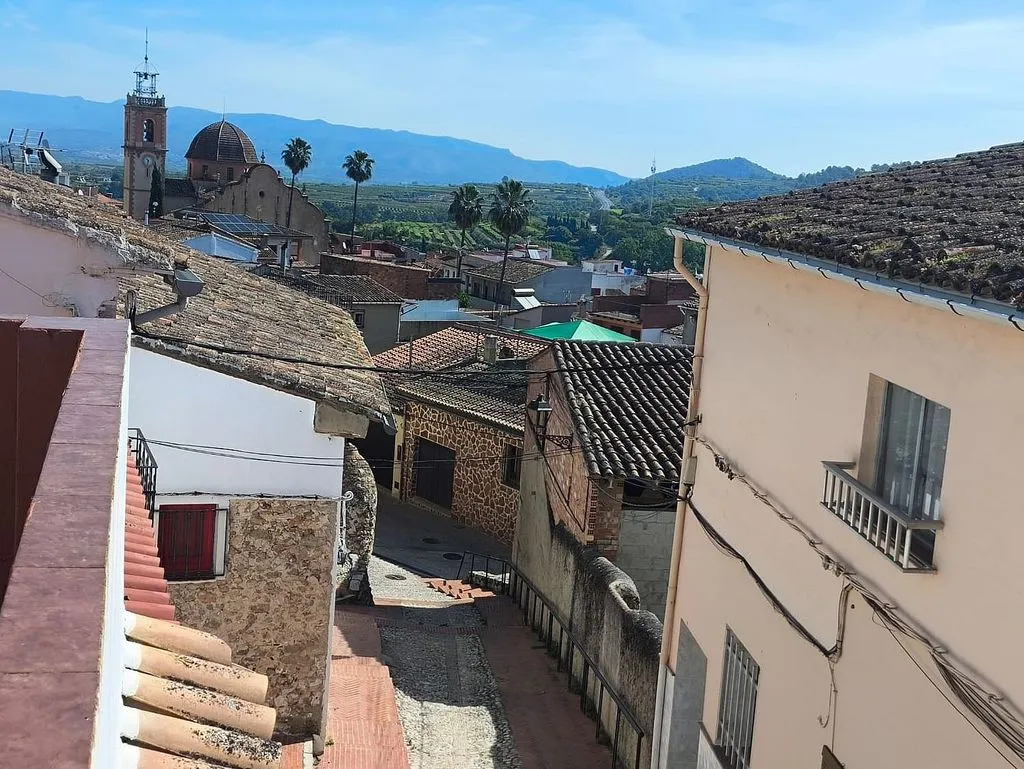 Balkon - Terraced House with Balcony in Castelló de Rugat