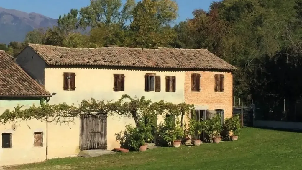 Extérieur - Rustic Property with Scenic Garden in Montebelluna