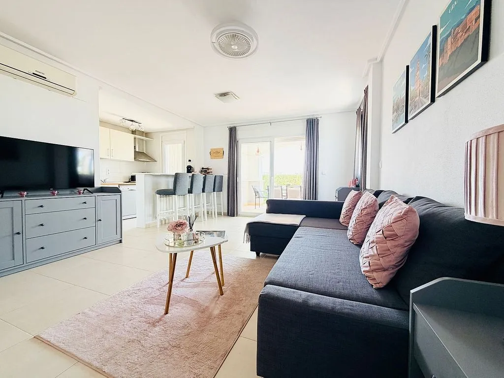 Soggiorno - Corner Semi-Detached with Golf View in La Torre