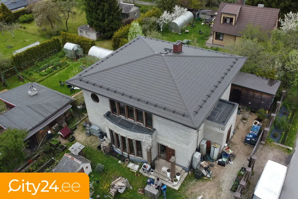 Vista aerea - Semi-Constructed House with Strong Construction in Quiet Area