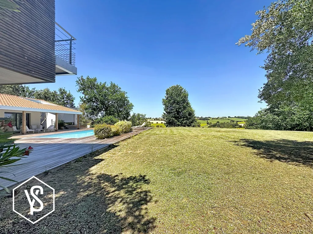 Giardino - Architect's Villa with Pool near Saint-Orens