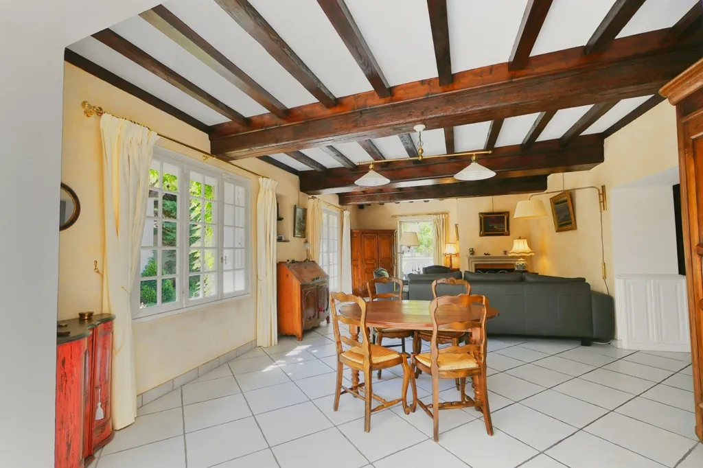 Sala da pranzo - Family Home with Pool in Mions