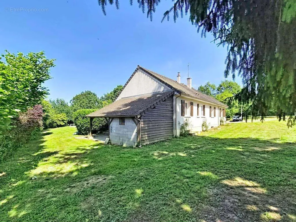 Maison 4 pièces à Briantes