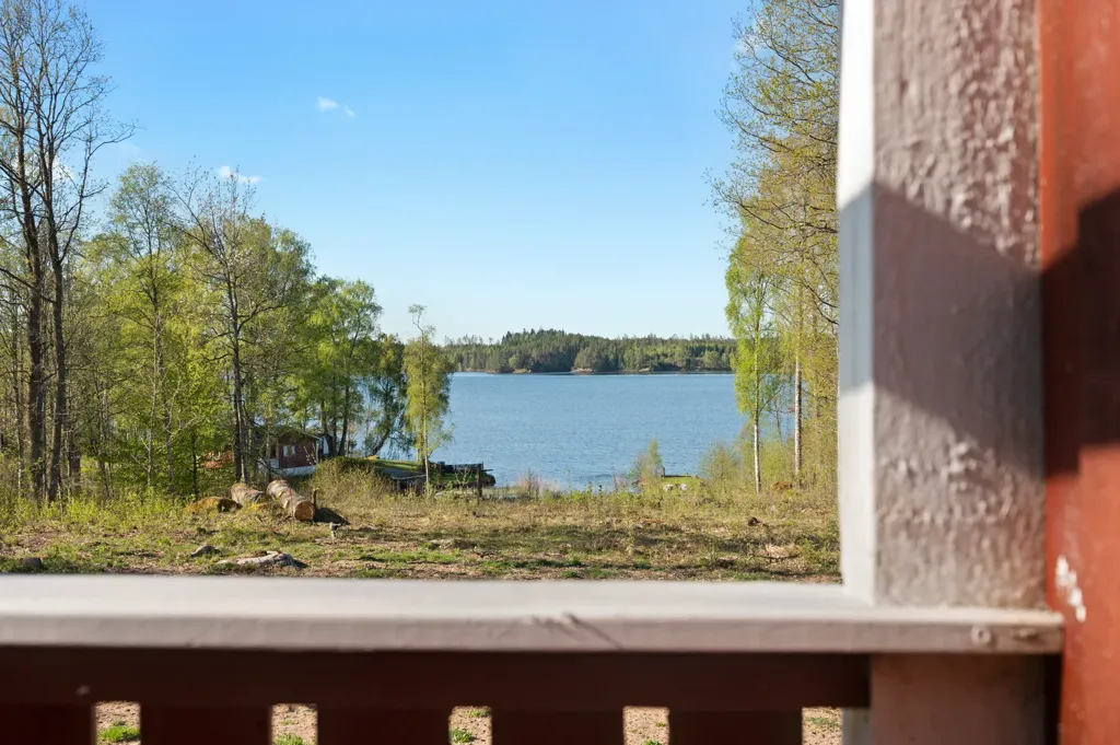 Terrasse - Charming Cottage with Lake View in Sämsholm