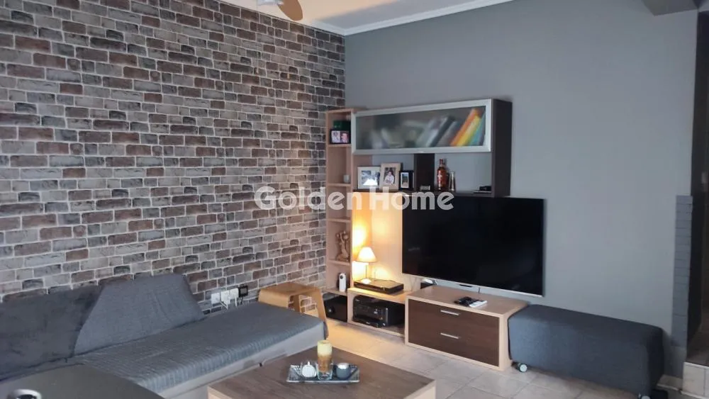 Elutuba - Modern Flat with Sea View in Mouries