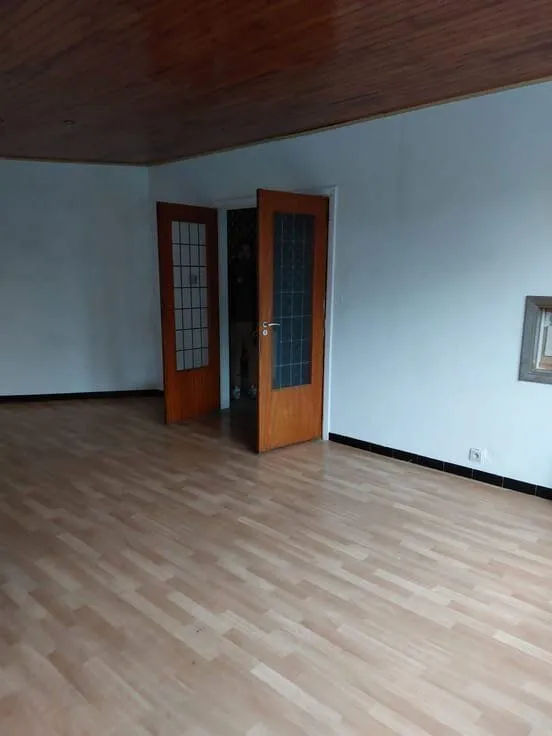 Elutuba - Flat with Terrace in Braine-l'Alleud