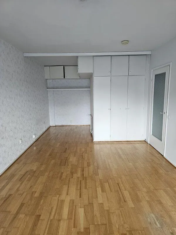 Pièces - One-Bedroom Flat with Balcony in Lahti Centre