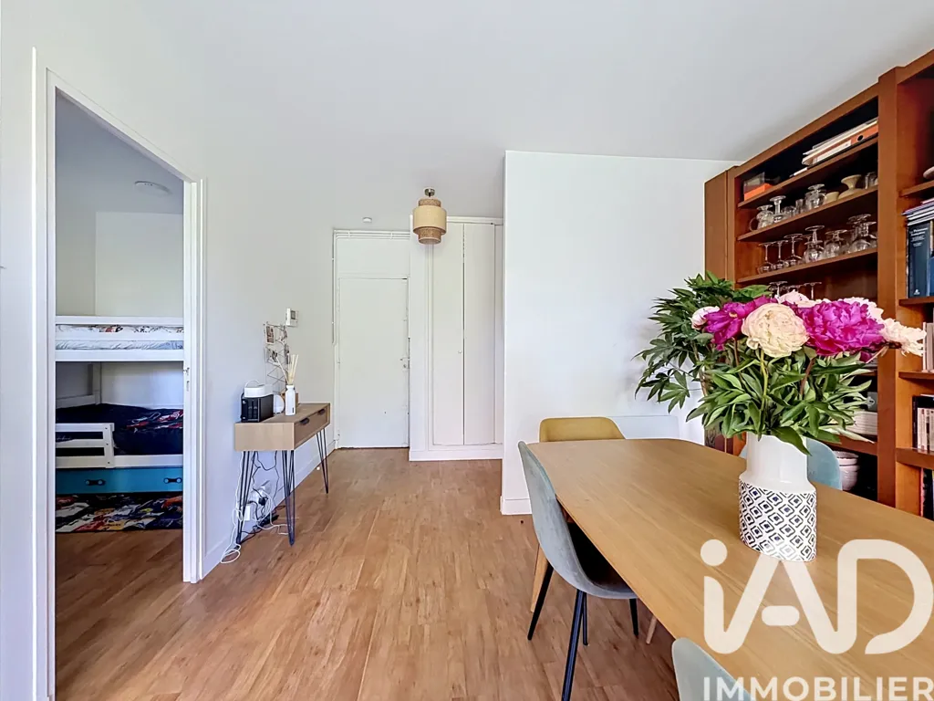 Salle à manger - Appartement avec Double Terrasse au Cœur de Bécon
