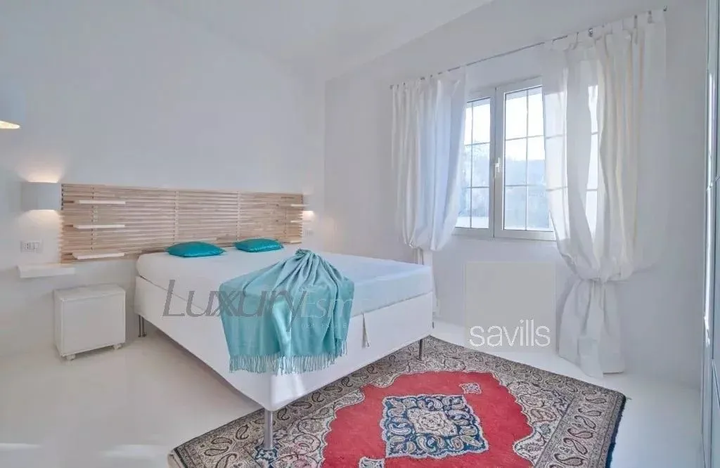 Bedrooms - Luxury Villa with Sea View in San Teodoro