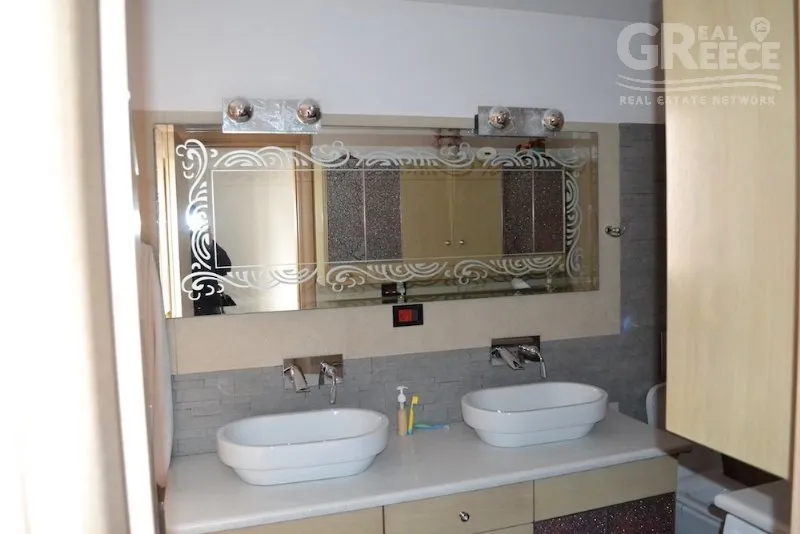 Vannitoad - Apartment with Balcony in Naxos