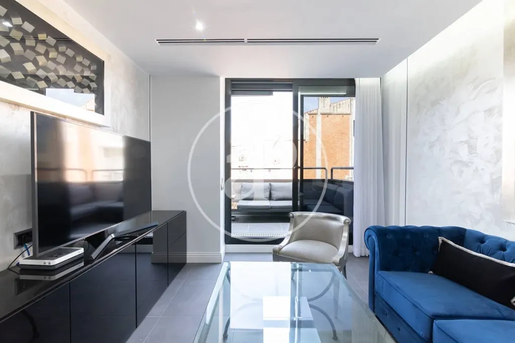 Elutuba - Modernised Attic Apartment with Terrace in Eixample Dreta