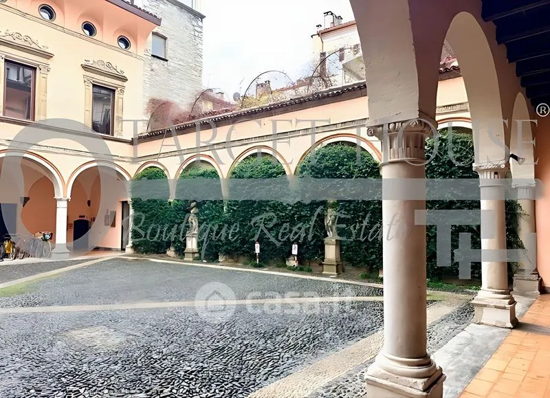 Aed - Open Space with Brunate View in Como