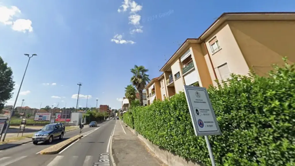 Extérieur - Rented Duplex with Balcony in Cantù