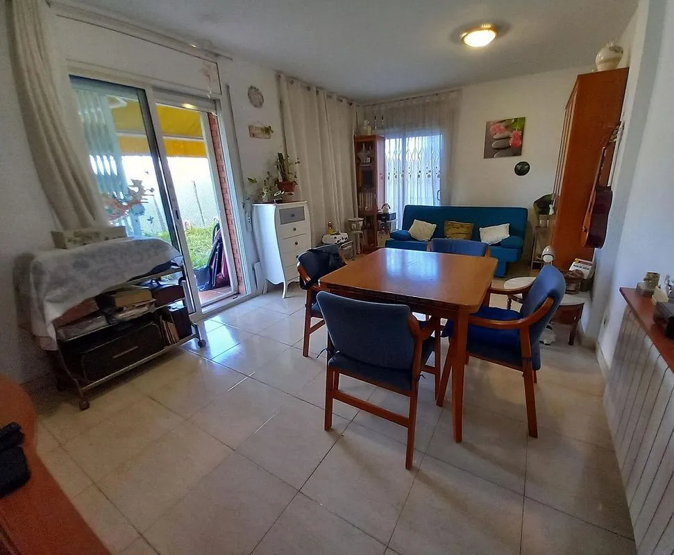 Ground Floor Flat with Garden in Ripollet