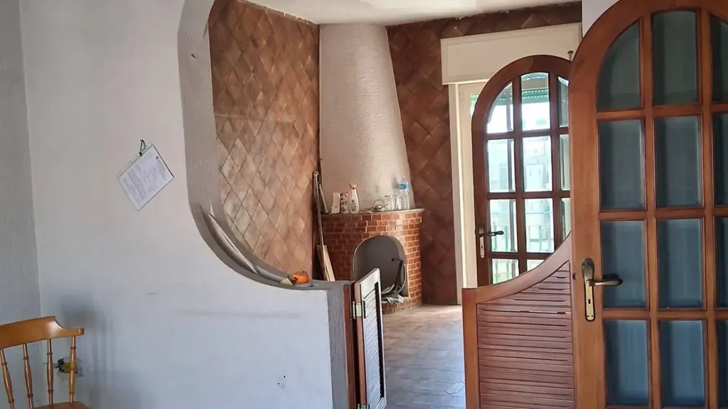 hallway_entrance