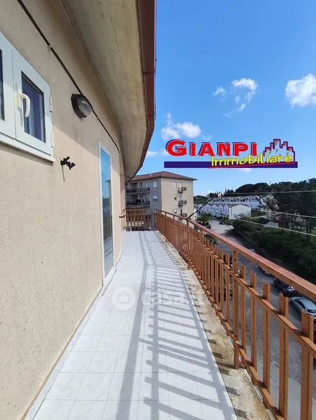Balcon - Apartment with Balconies in Piazza Armerina