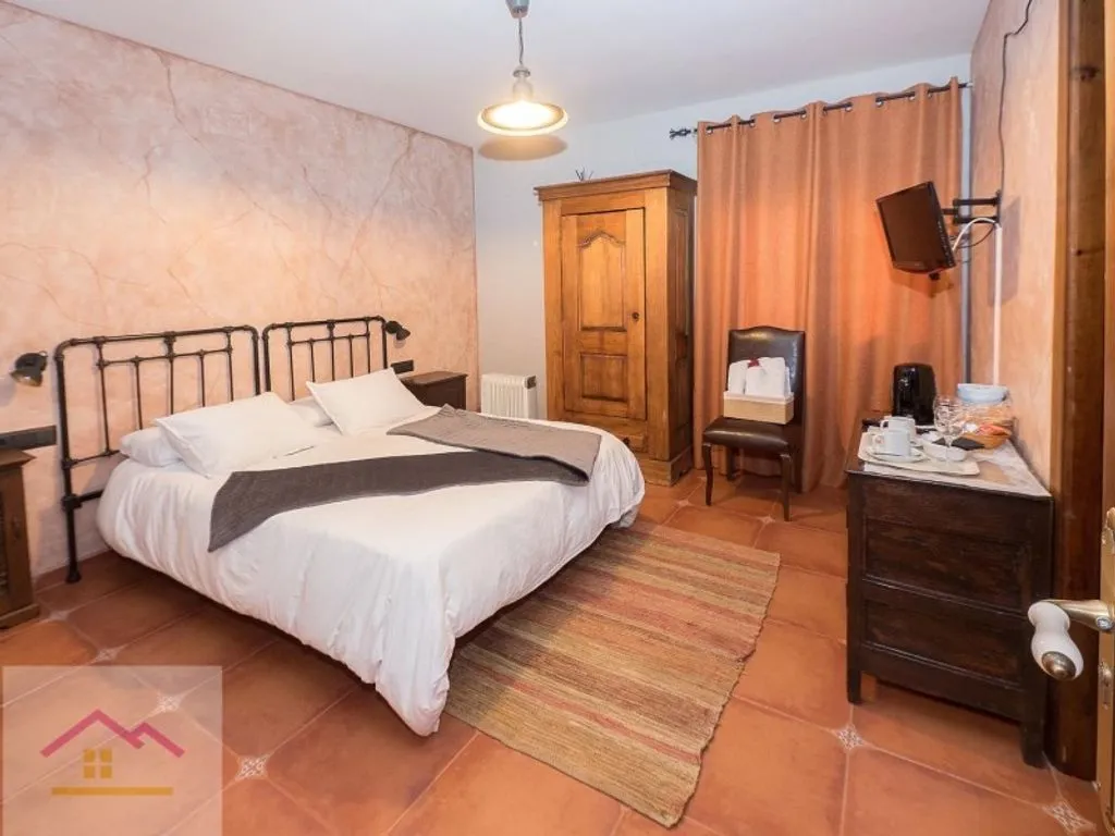 Chambres - Luxury Hotel with Lake View in Villar de Olalla