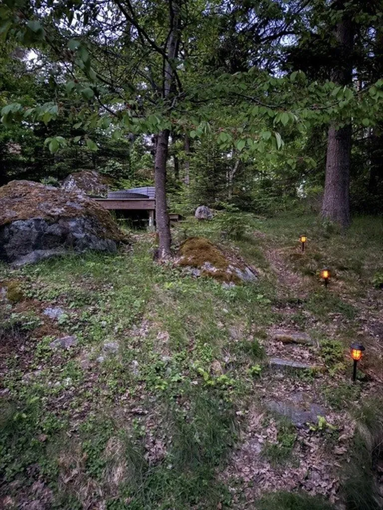 Giardino - Charming Cottage with Forest Glade in Ängsholmen