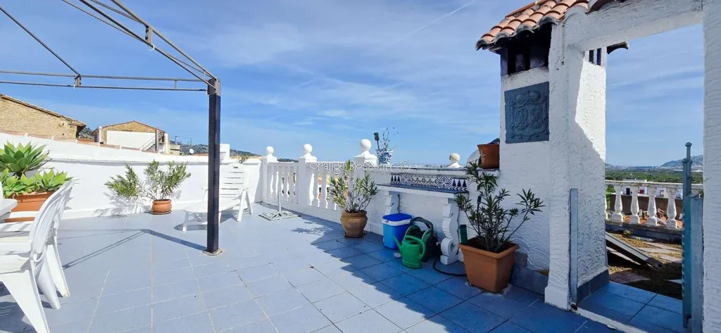 Terrazza - Charming Townhouse with Sun Lounge in Ador