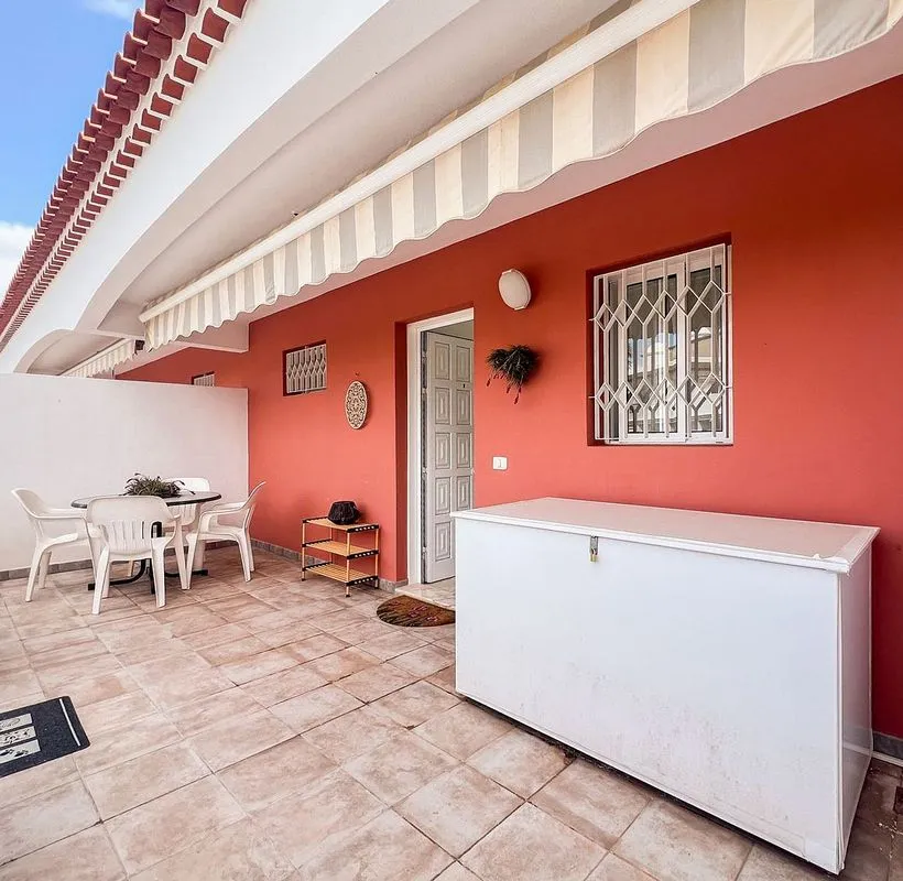 Terrace - Apartment with Pool and Terrace in Botanical Zone