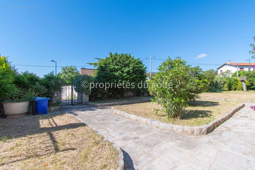 Jardin - Villa de Charme avec Vue Mer à Sète