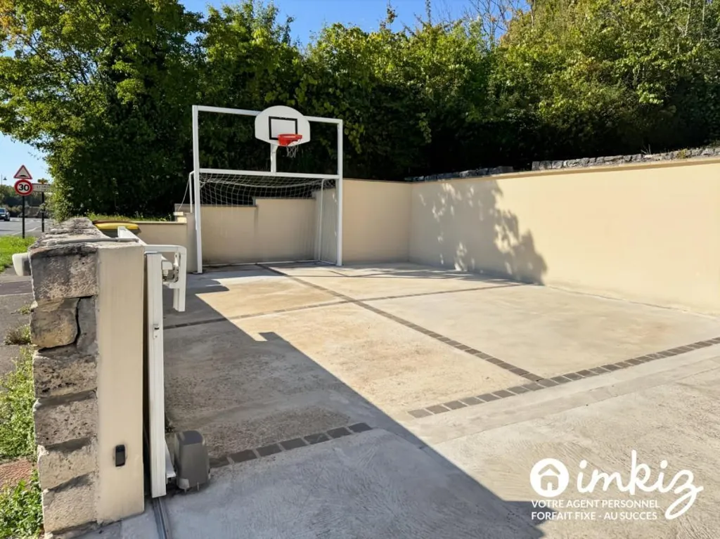 Maison 6 pièces à Voulx