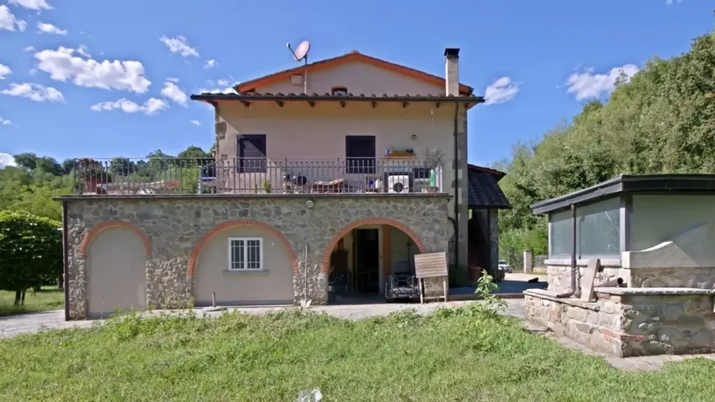 Välivaade - Rustic House with Panoramic Views in Castelfranco Piandiscò