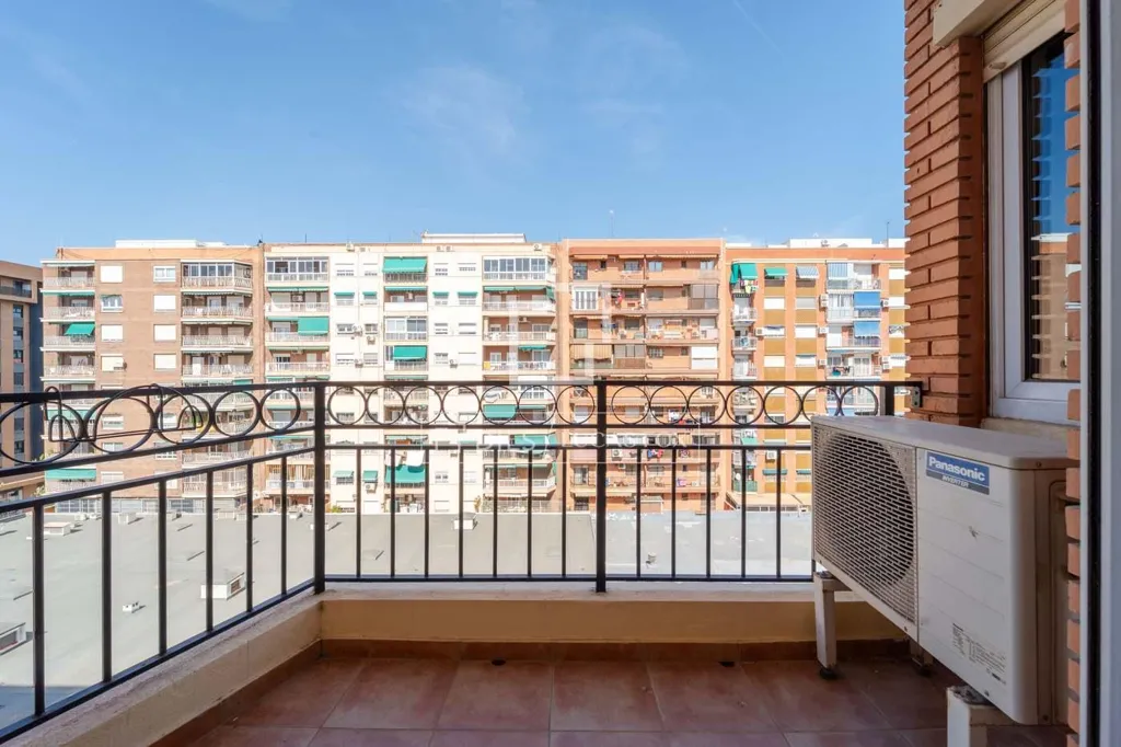 Balcone - Apartment with Views in Valencia