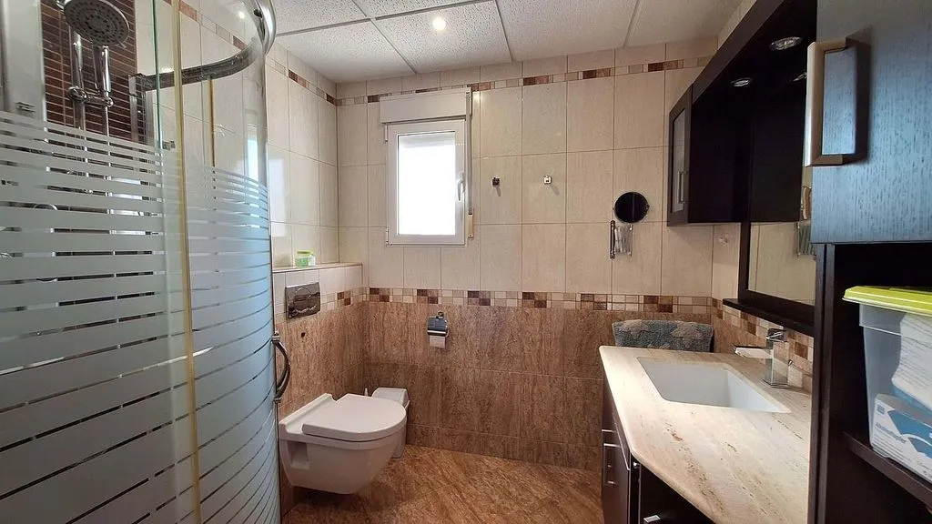Salles de bain - Chalet with Pool and Terrace in Els Poblets