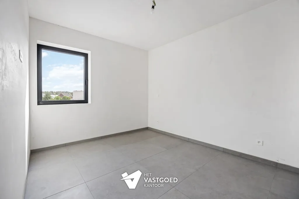 Toad - Newly Built 2-Bedroom Apartment in Ham